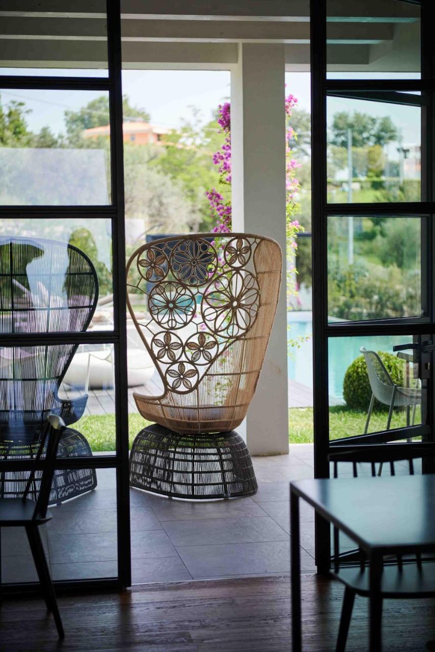 Idea 18 Boutique Hotel Controguerra Luaran gambar